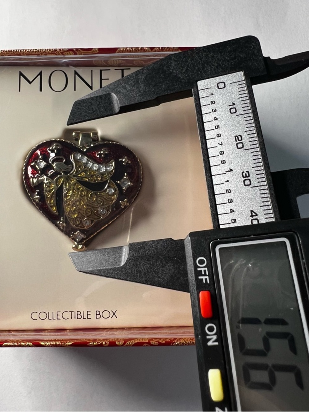Collectible Monet Enamel Red Gold Angel Heart Trinket Box Vintage In Box - Picture 12 of 17